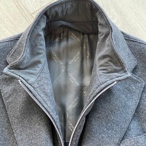 Corneliani Men’s Over Coat Virgin Wool Size 52R